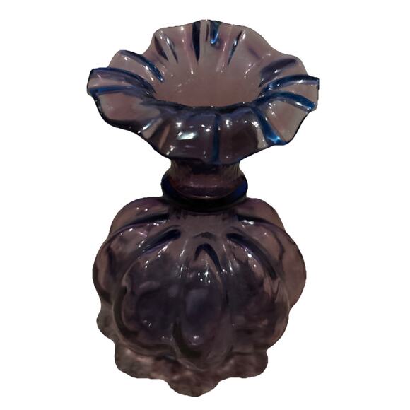 Fenton 1942 Scarce Mulberry Diamond Optic Petticoat Crimp 4” Melon Vase - Picture 1 of 8